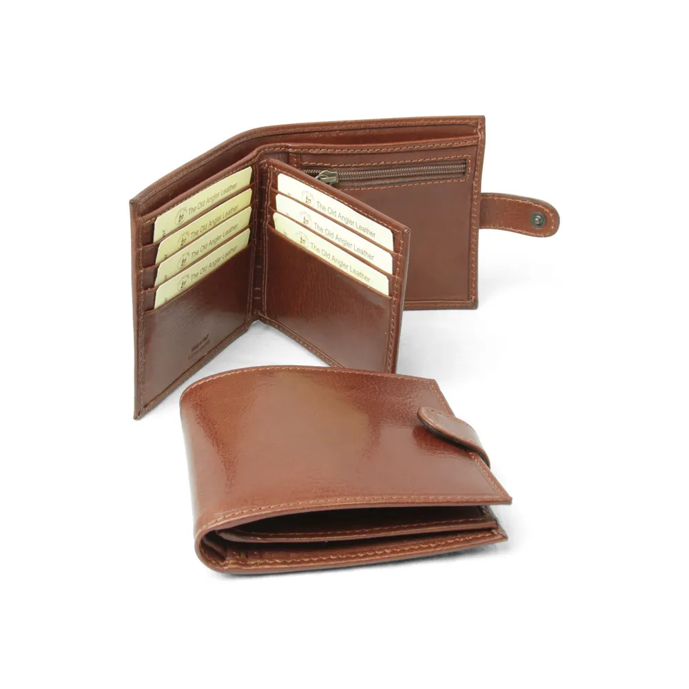 Leather wallet with snap closure - brown
